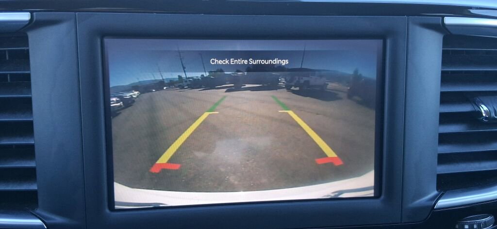 Used 2023 Chrysler Voyager LX FWD image 32