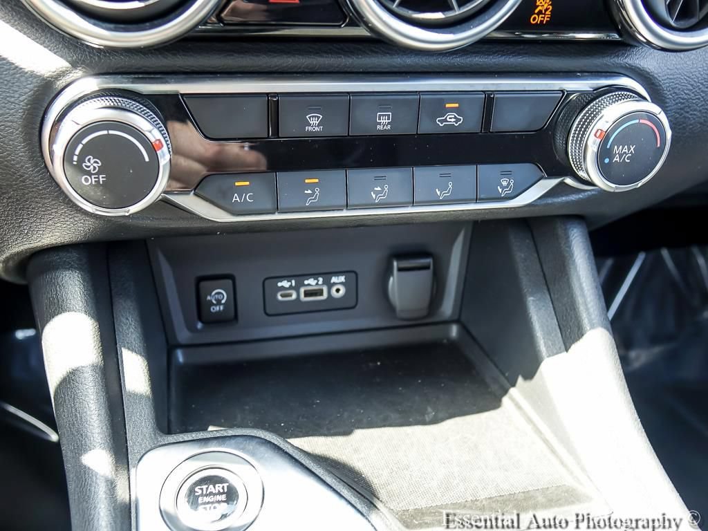 Used 2025 Nissan Sentra SV FWD image 18