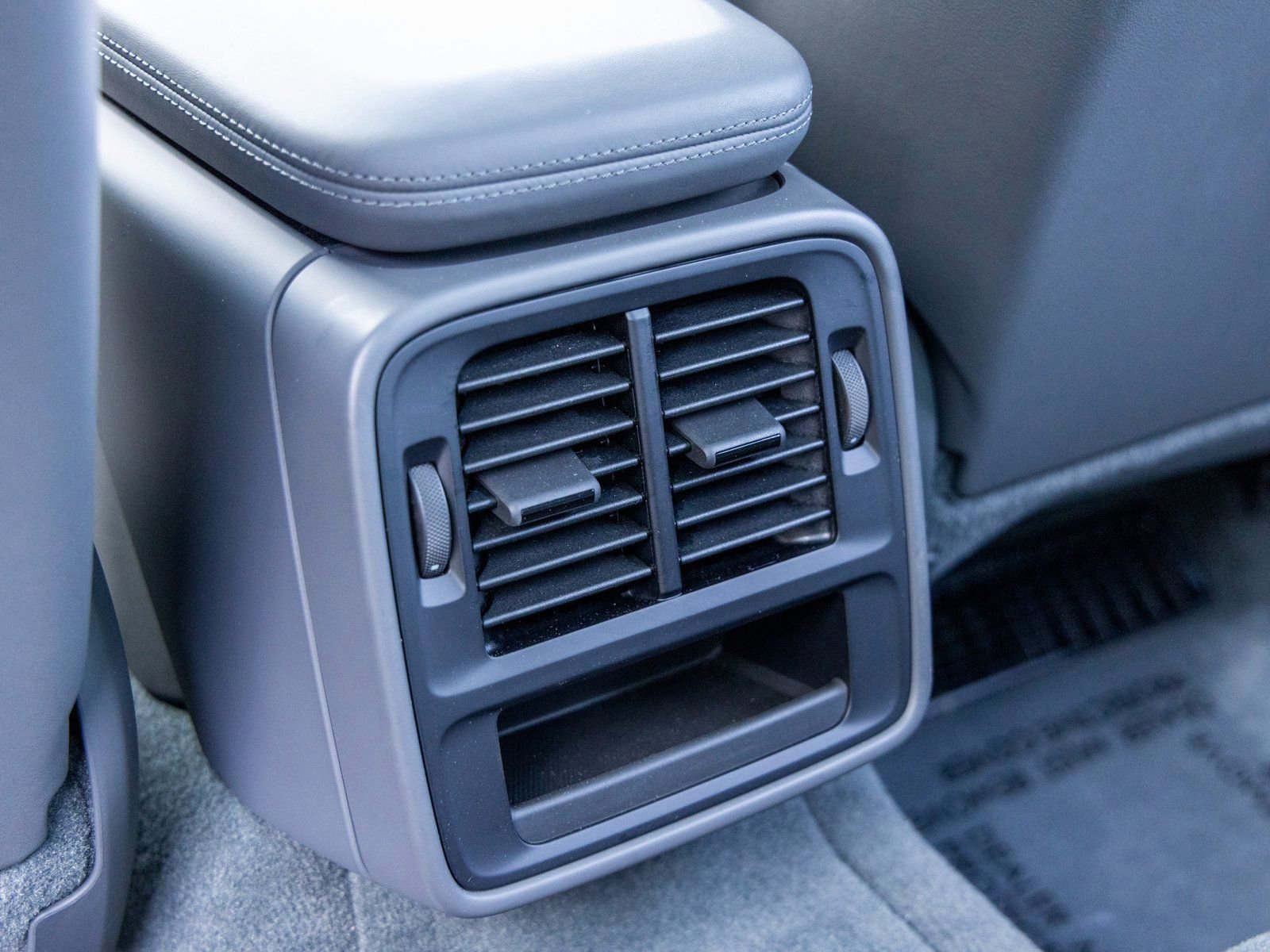 Used 2025 Porsche Taycan 4S image 43