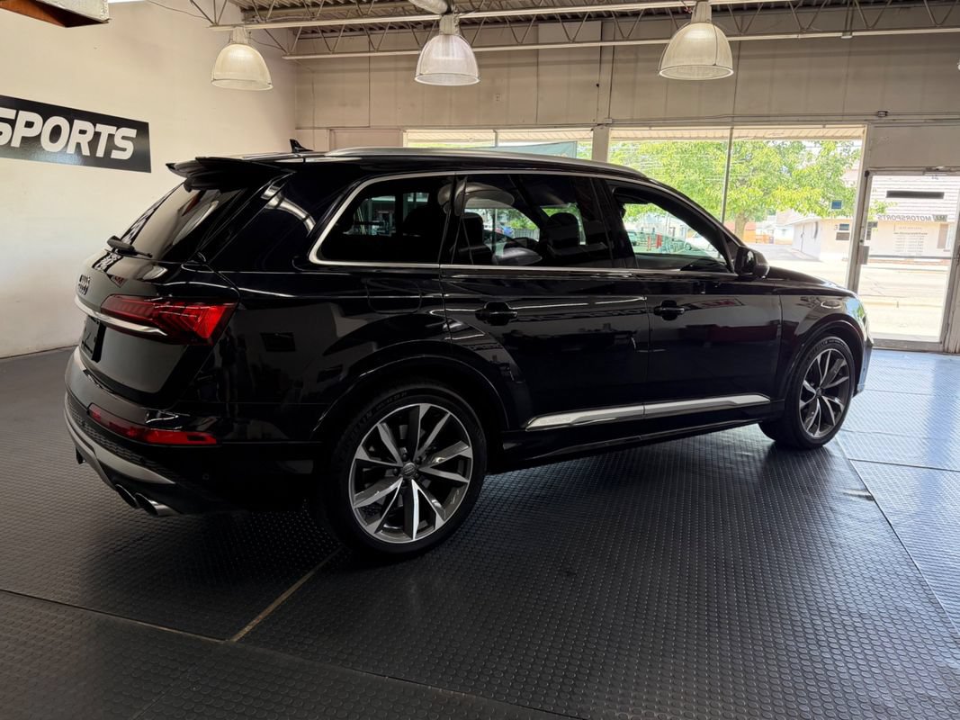 Used 2021 Audi SQ7 Premium Plus AWD/4WD image 9