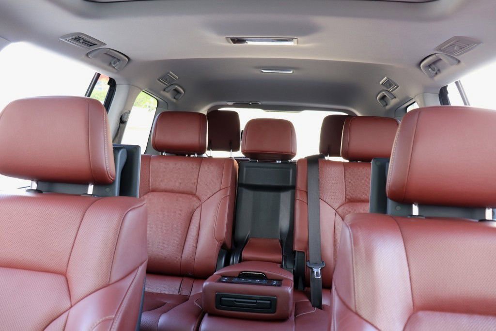 Used 2019 Lexus LX 570 4WD w/ Luxury Package image 65