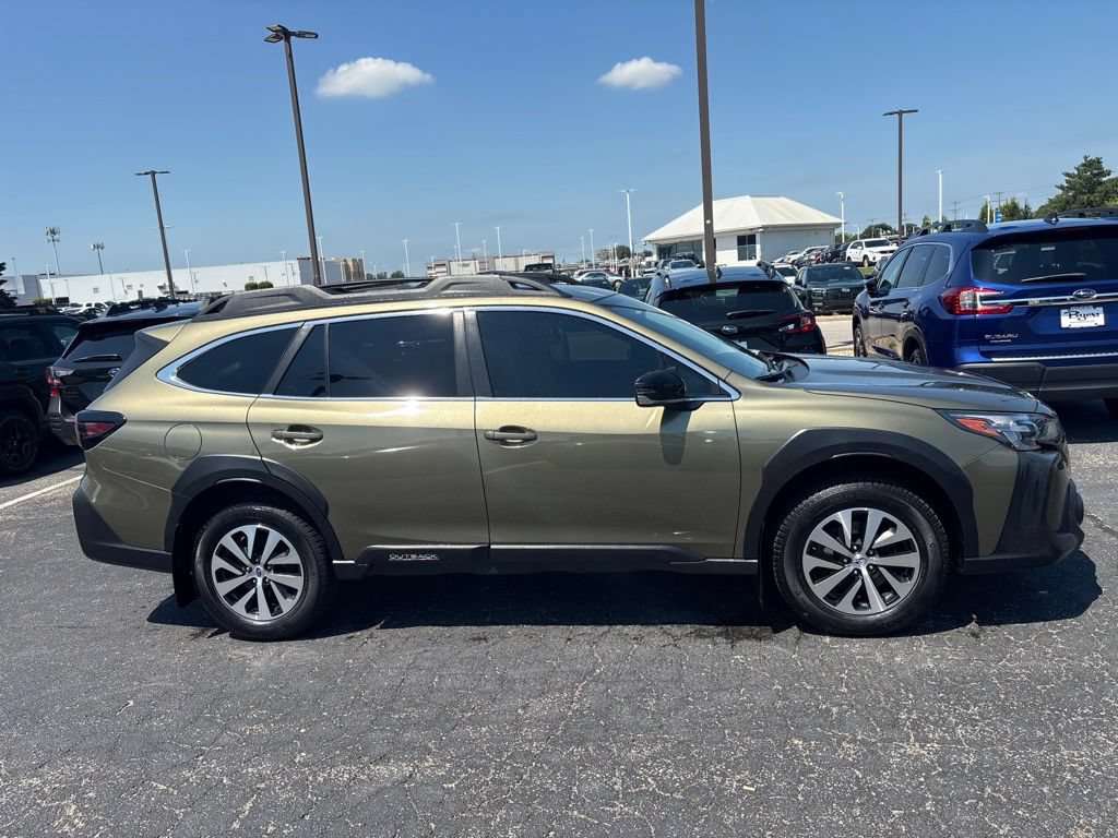 Certified 2023 Subaru Outback Premium AWD/4WD image 2