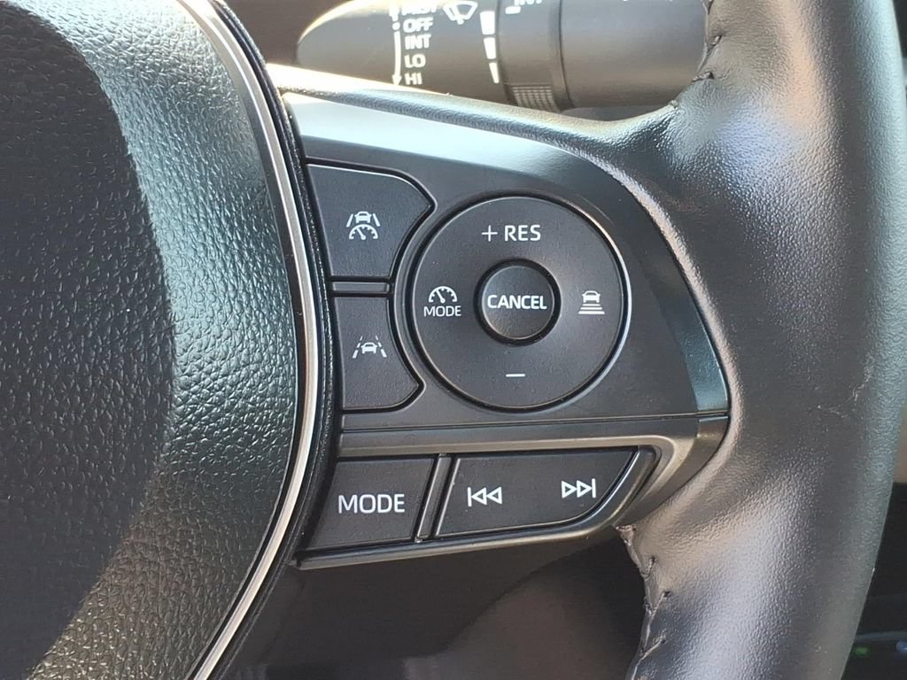 Used 2026 Toyota Corolla SE w/ SE Package FWD image 20
