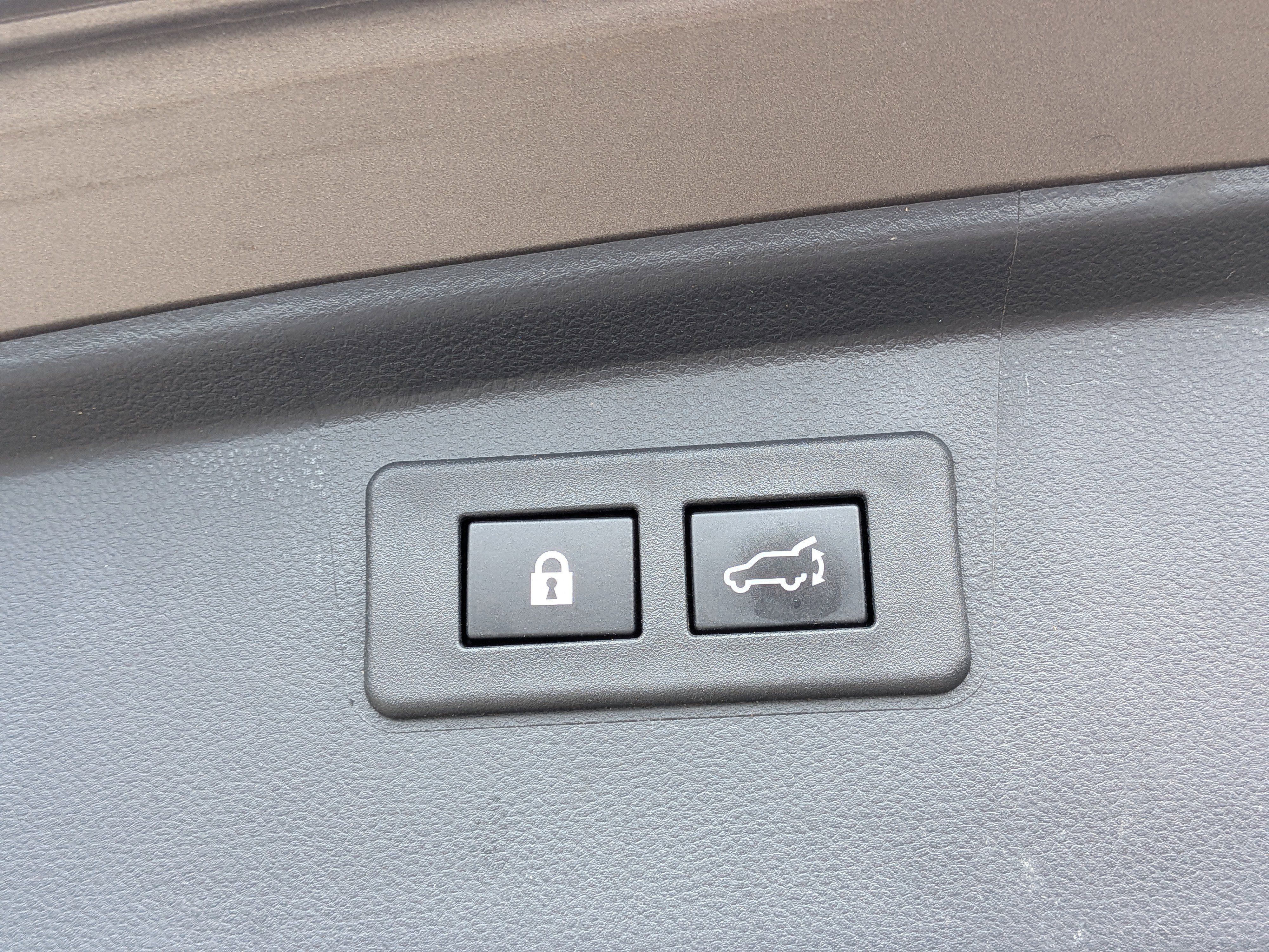 Used 2022 Subaru Outback Premium image 14