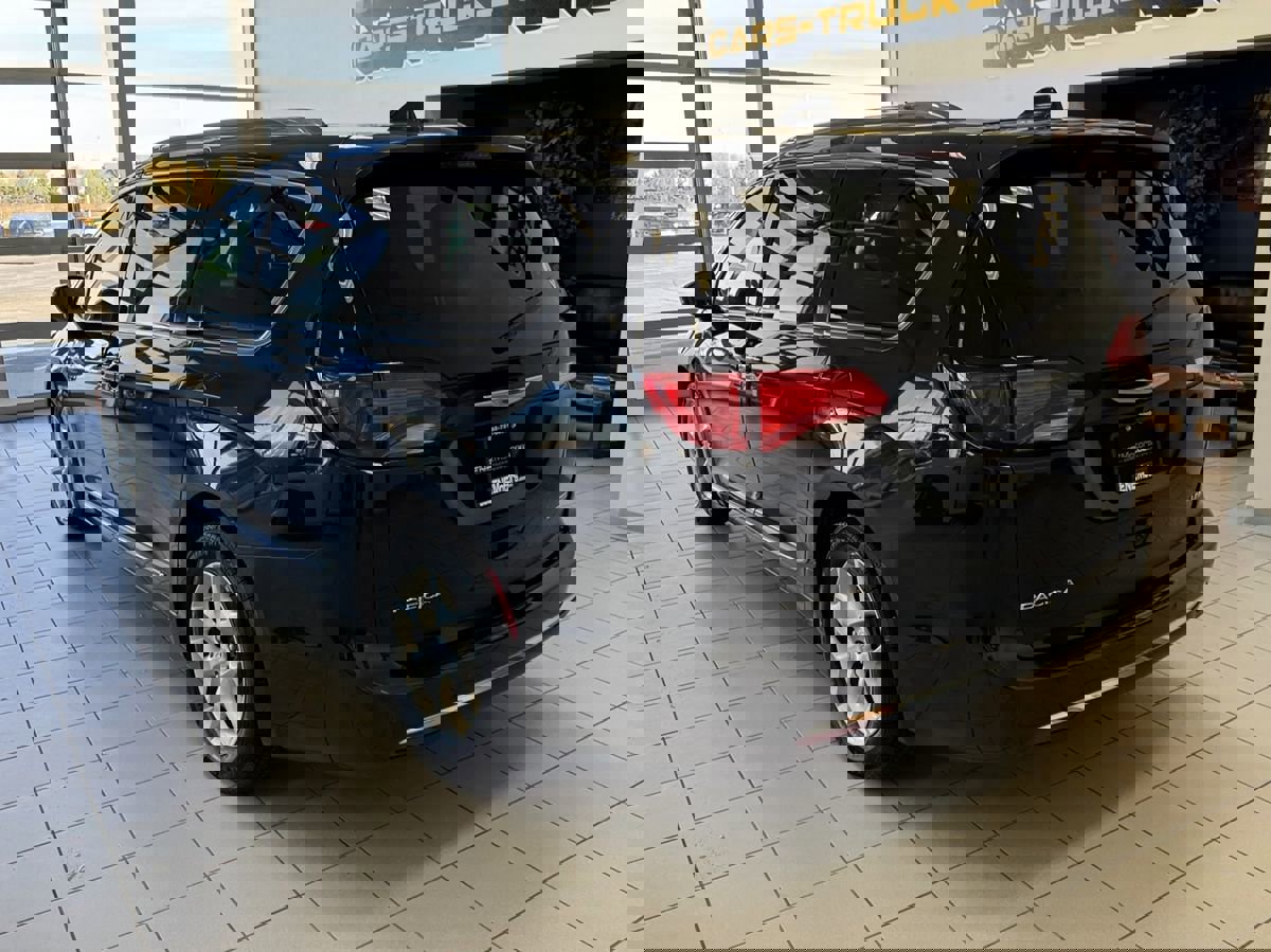 Used 2019 Chrysler Pacifica Limited image 2