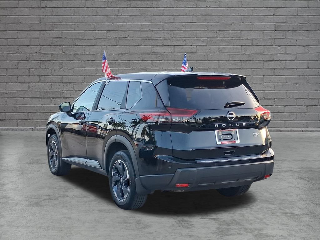 Used 2026 Nissan Rogue SV FWD image 9