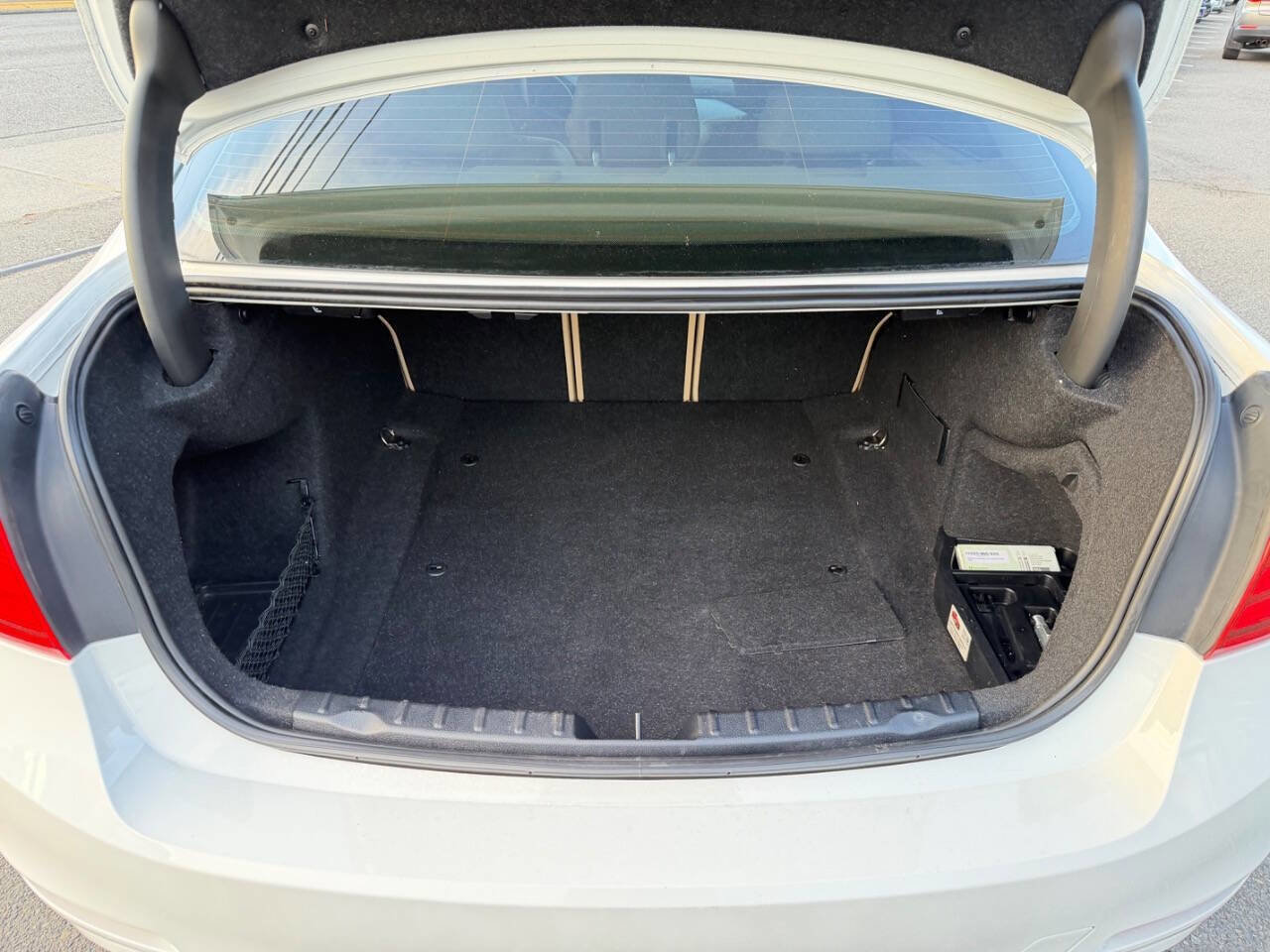 Used 2013 BMW 328i Sedan image 5