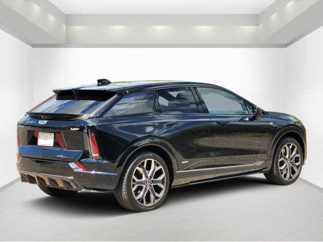 New 2027 Cadillac Optiq V w/ Carbon Fiber Package AWD/4WD image 4
