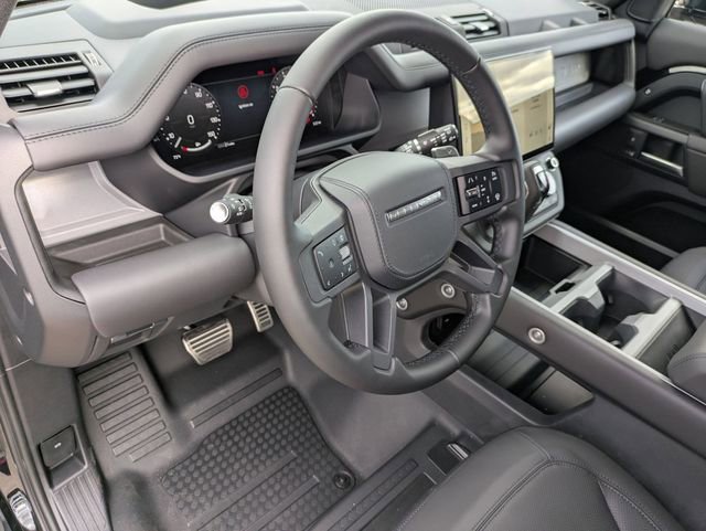 New 2026 Land Rover Defender 130 V8 image 7