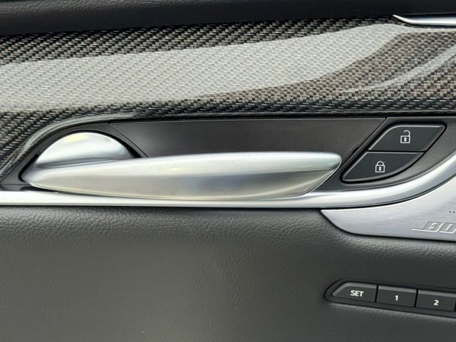 New 2026 Cadillac XT5 Sportv image 17