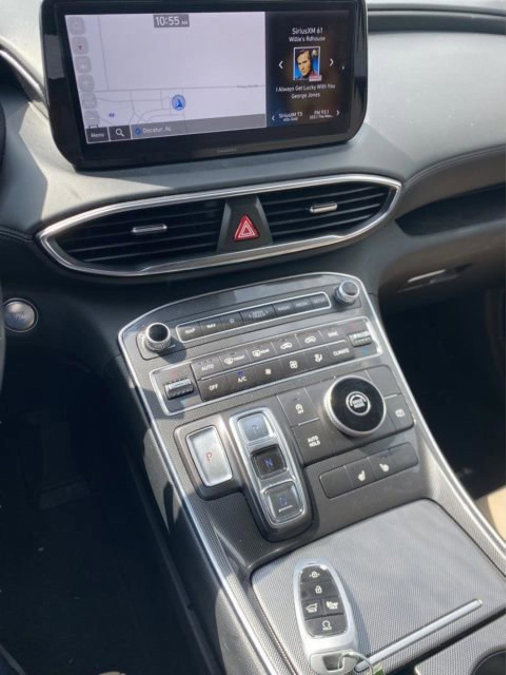 Used 2023 Hyundai Santa Fe SEL image 14