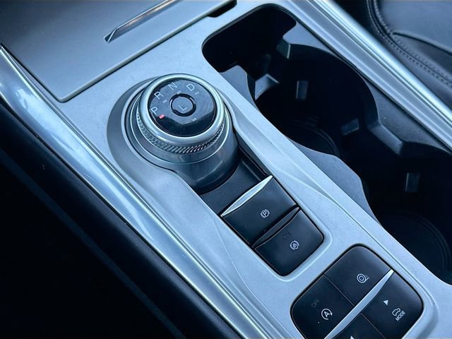 Used 2024 Ford Explorer XLT w/ Equipment Group 202A image 16