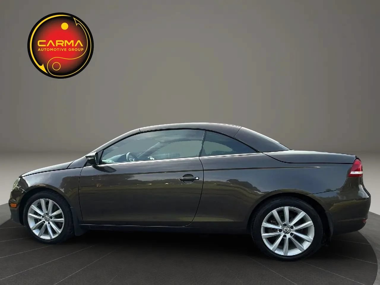 Used 2014 Volkswagen Eos Komfort FWD image 2