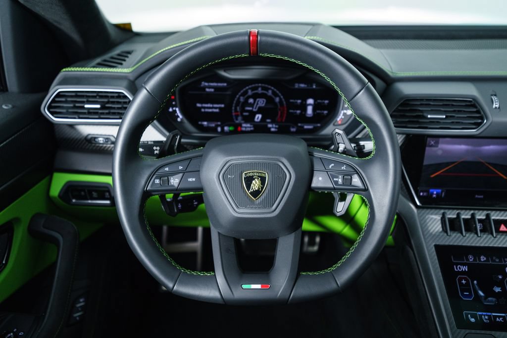 Used 2024 Lamborghini Urus S AWD/4WD image 29