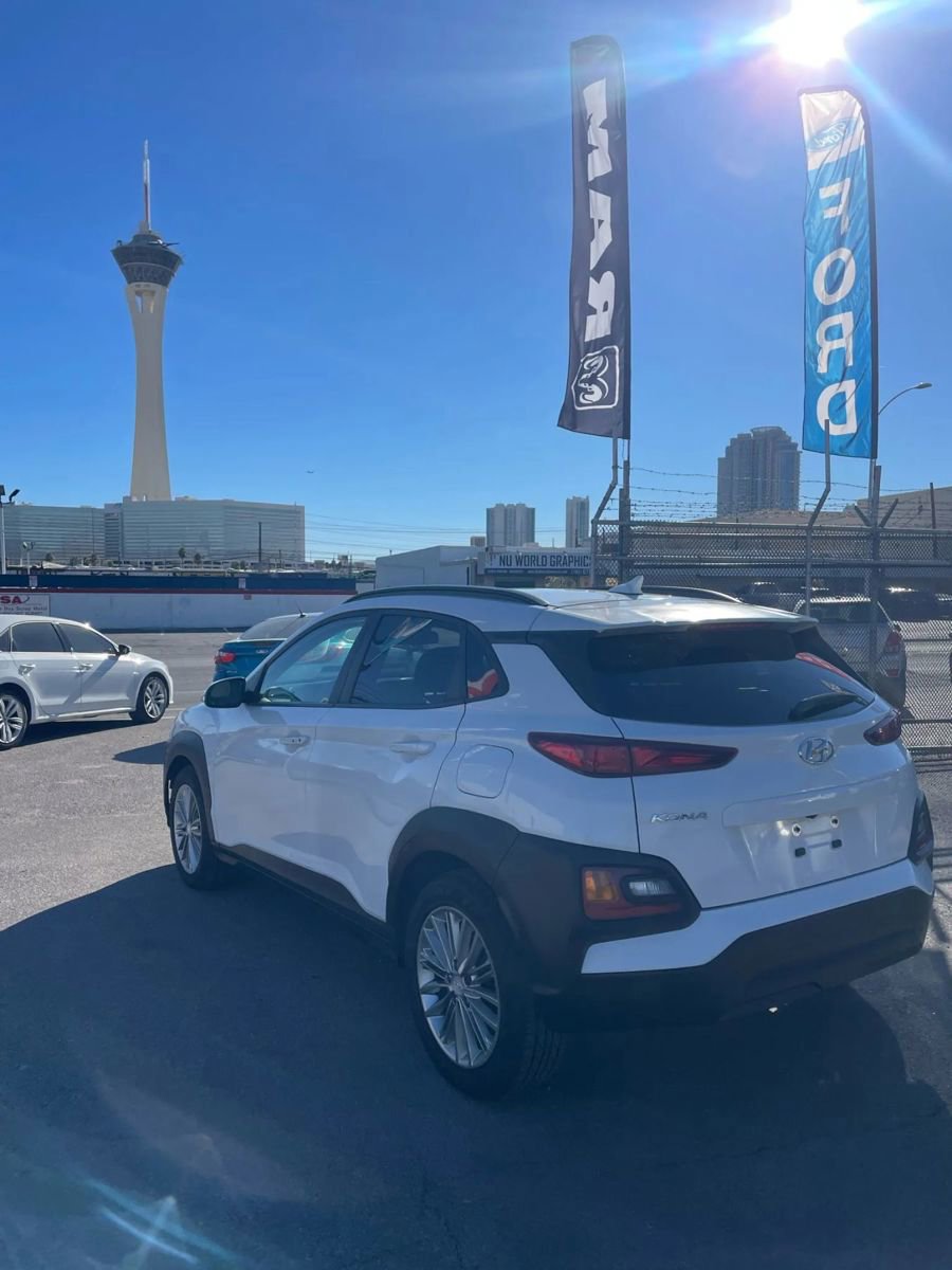 Used 2020 Hyundai Kona SEL image 4
