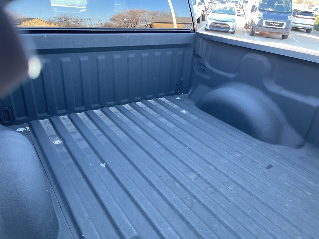 Used 2013 Ford F150 XLT w/ XLT Chrome Pkg image 11