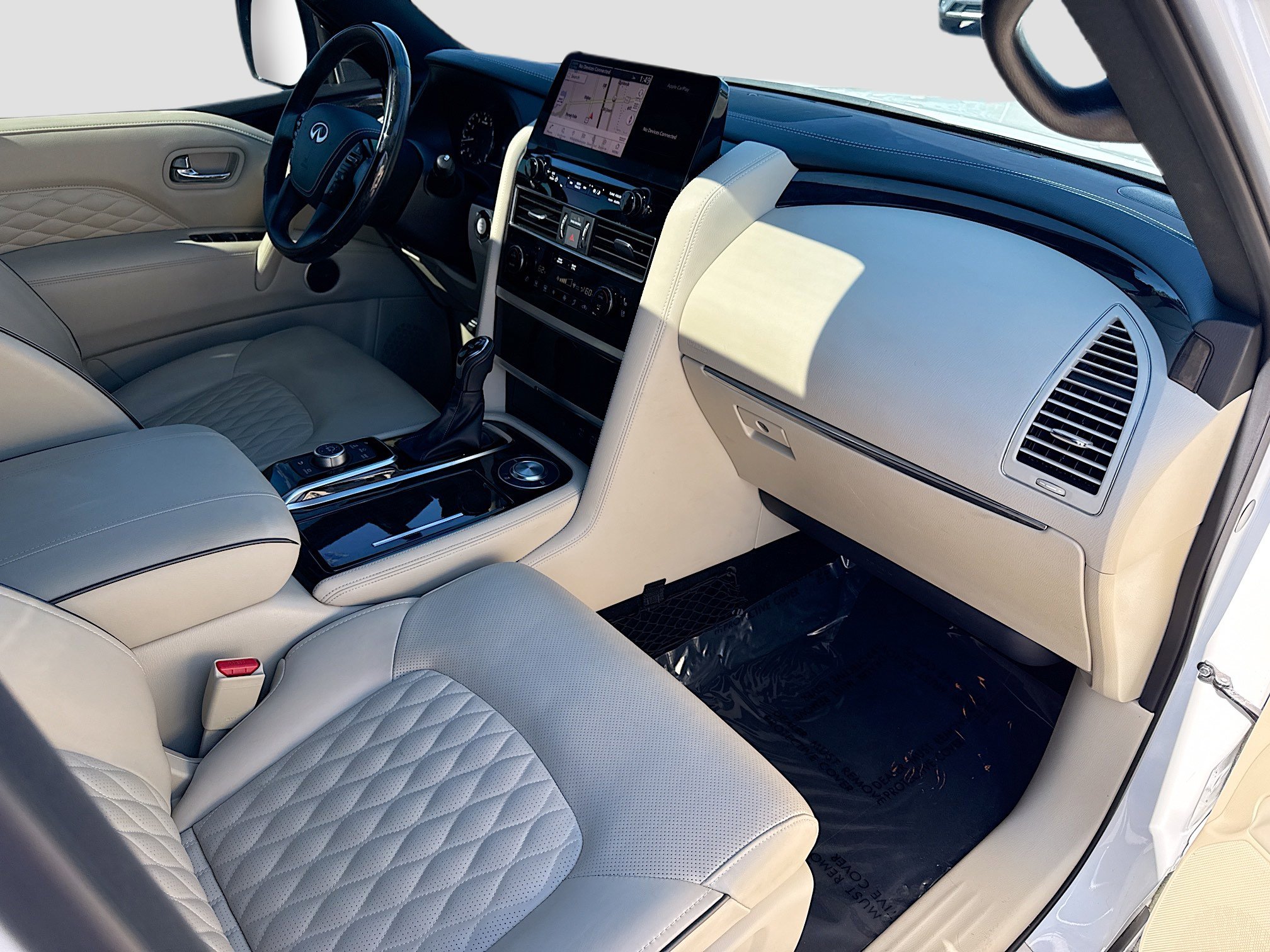 Used 2024 INFINITI QX80 Sensory image 15