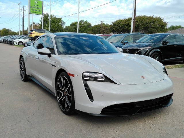 Used 2024 Porsche Taycan w/ Premium Package RWD image 4