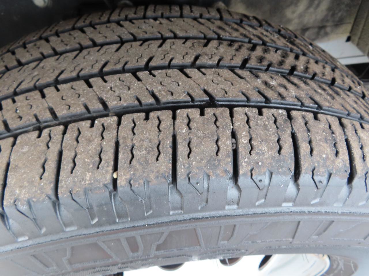 Used 2024 Ford Transit 250 148 Medium Roof Extended AWD image 12