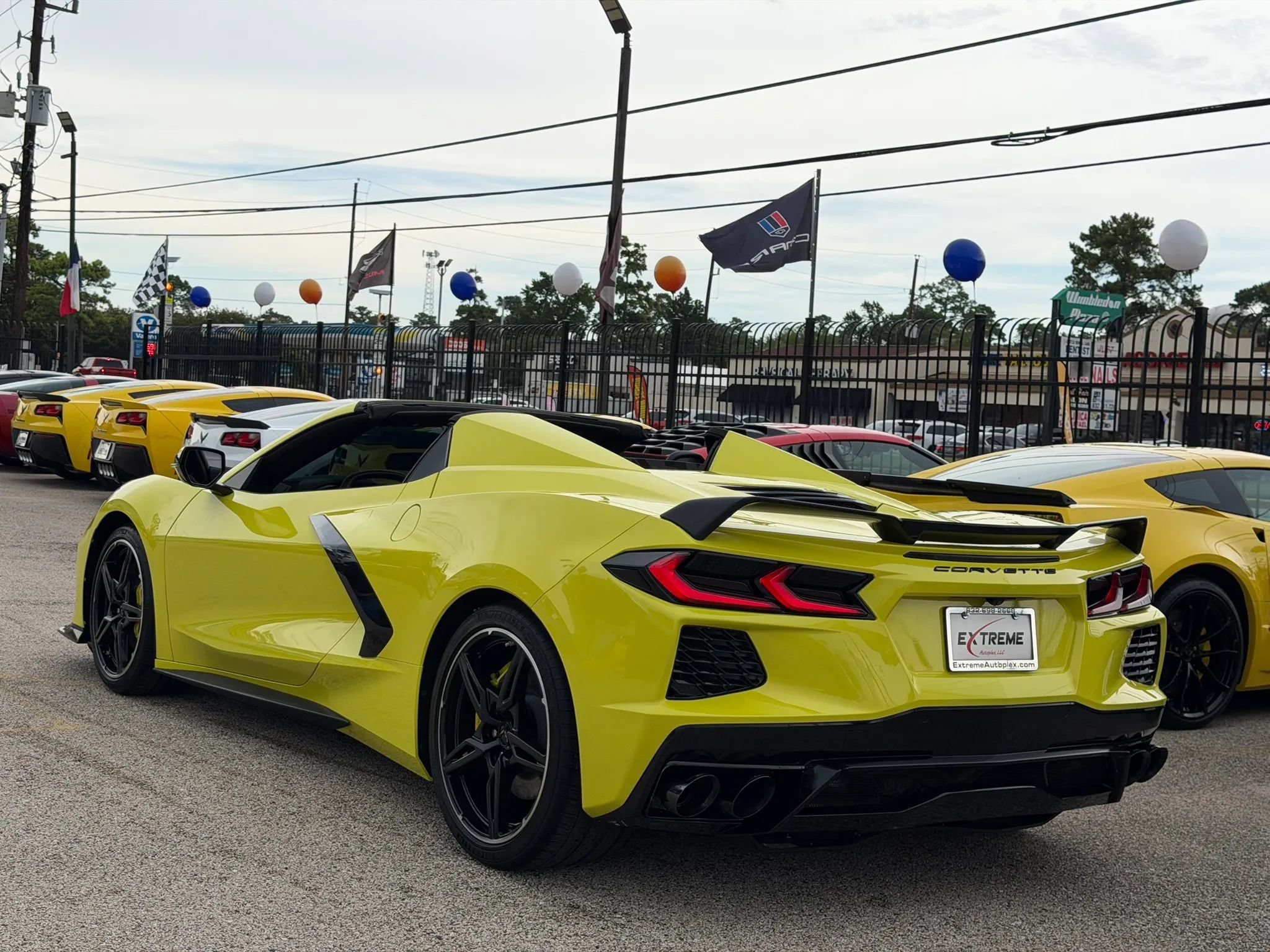 Used 2023 Chevrolet Corvette Stingray Convertible w/ Battery Protection Package RWD image 8