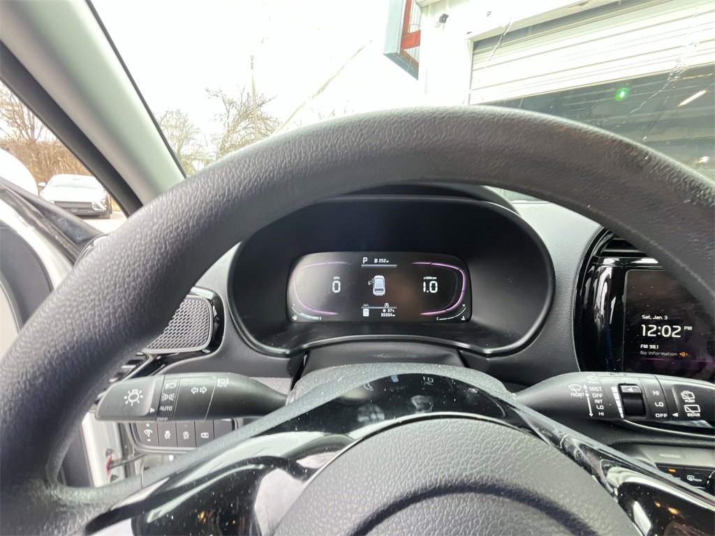 Used 2023 Kia Soul S image 15