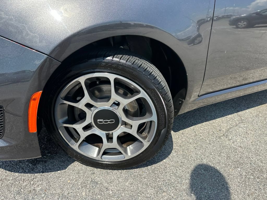 Used 2018 FIAT 500 Pop FWD image 29