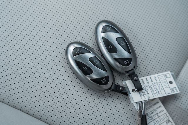 Used 2024 Hyundai Santa Fe Limited FWD image 48
