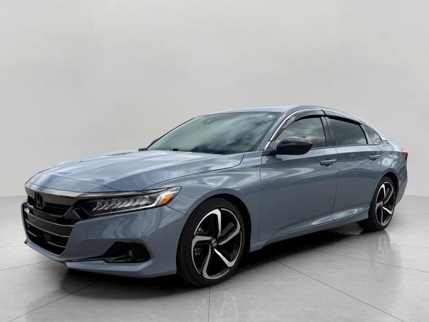 Used 2022 Honda Accord Sport image 6