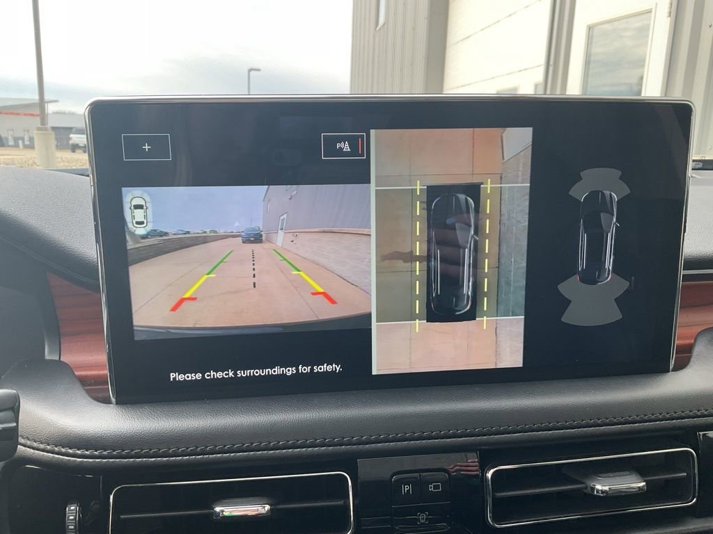 Used 2023 Lincoln Nautilus Reserve w/ Equipment Group 202A image 24