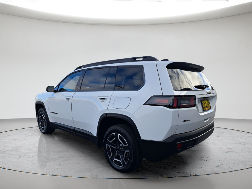 New 2026 Jeep Cherokee Laredo AWD/4WD image 7