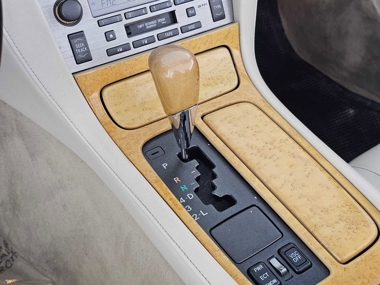 Used 2005 Lexus SC 430 Convertible image 30