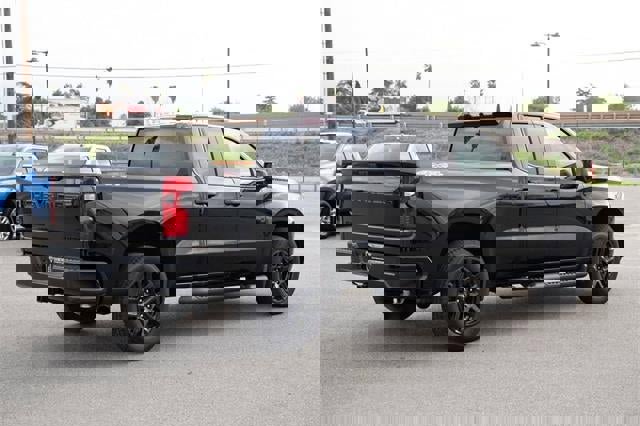 Used 2025 Chevrolet Silverado 1500 Custom w/ Rally Edition image 13