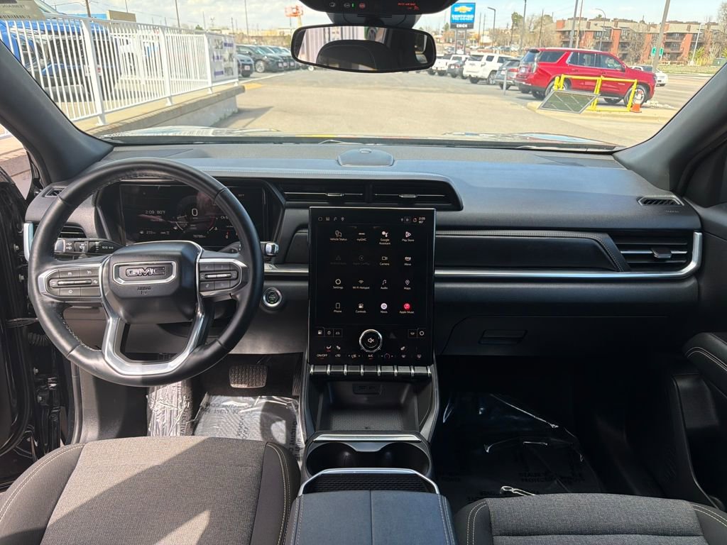 Used 2025 GMC Terrain Elevation image 12