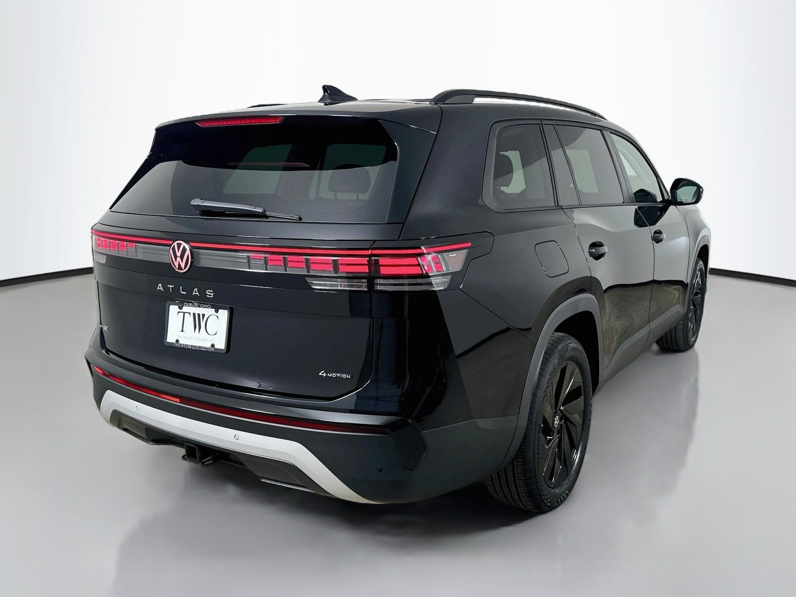 New 2027 Volkswagen Atlas SE AWD/4WD image 5