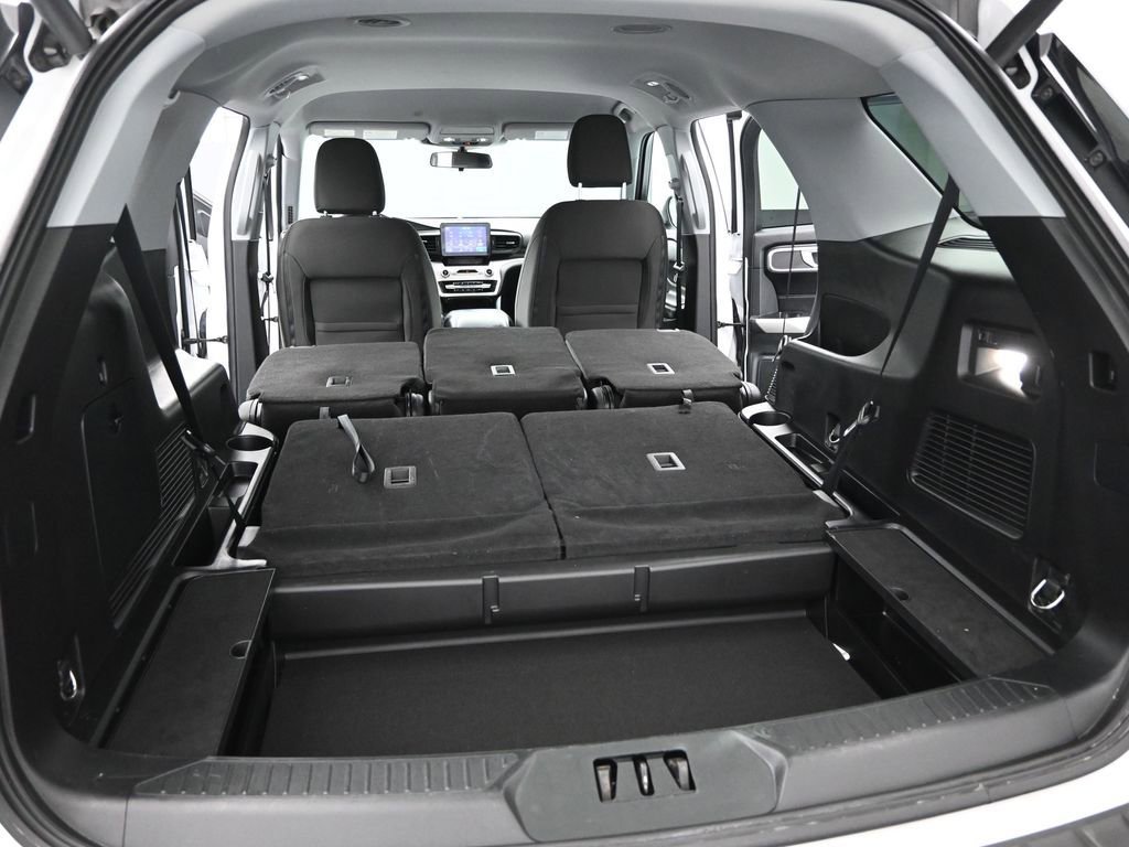 Certified 2021 Ford Explorer XLT image 24