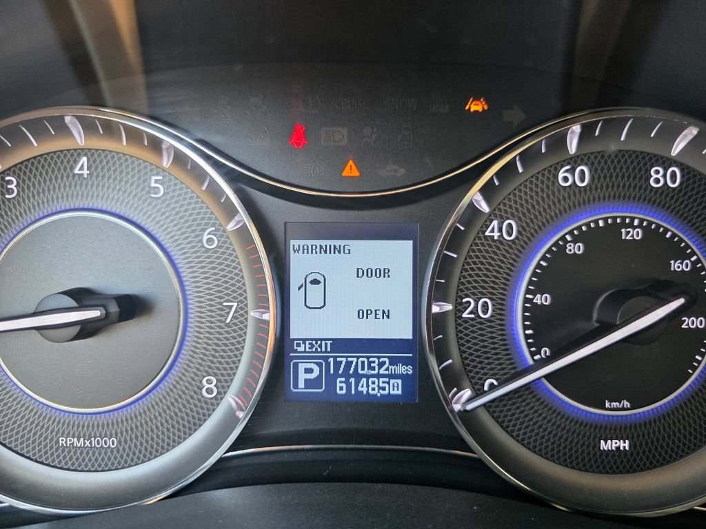 Used 2018 INFINITI QX80 2WD w/ Driver Assistance Package image 22
