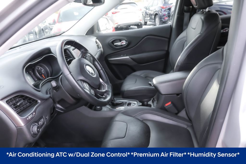 Used 2020 Jeep Cherokee Latitude Lux w/ Comfort/Convenience Group image 6