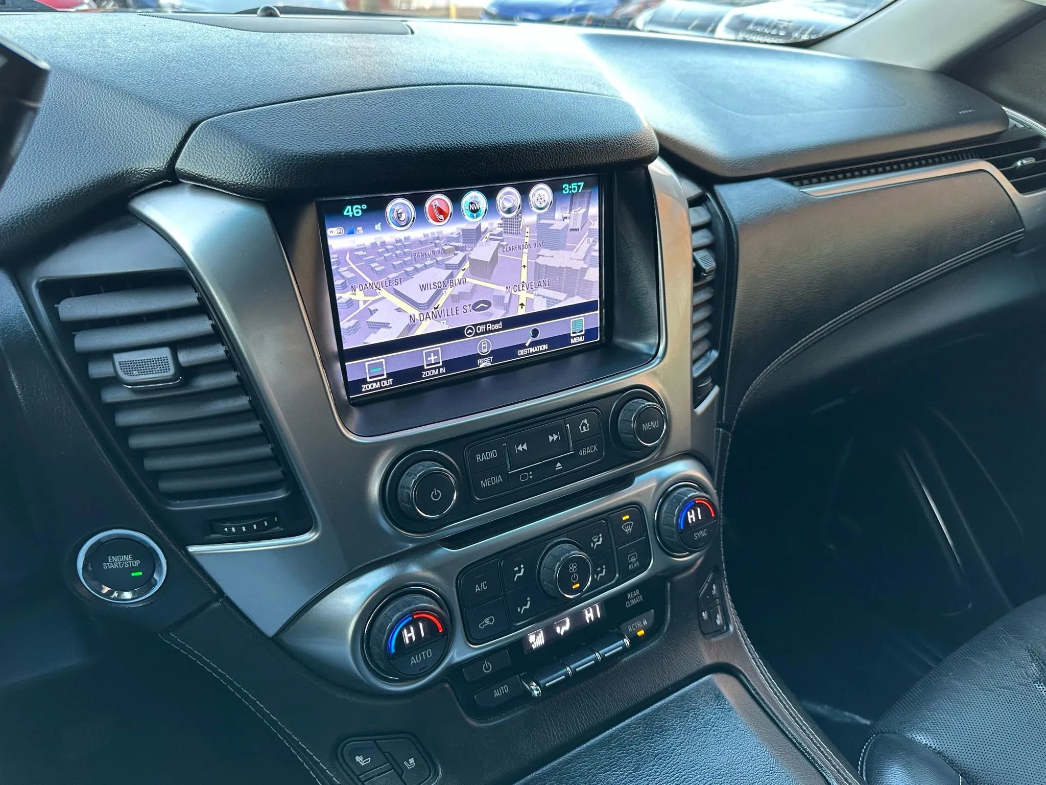 Used 2017 Chevrolet Suburban Premier image 24