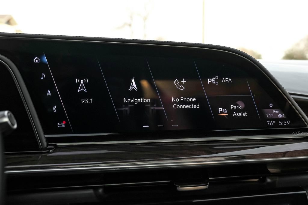 Used 2021 Cadillac Escalade Sport Platinum w/ LPO, Floor Liner Package image 39