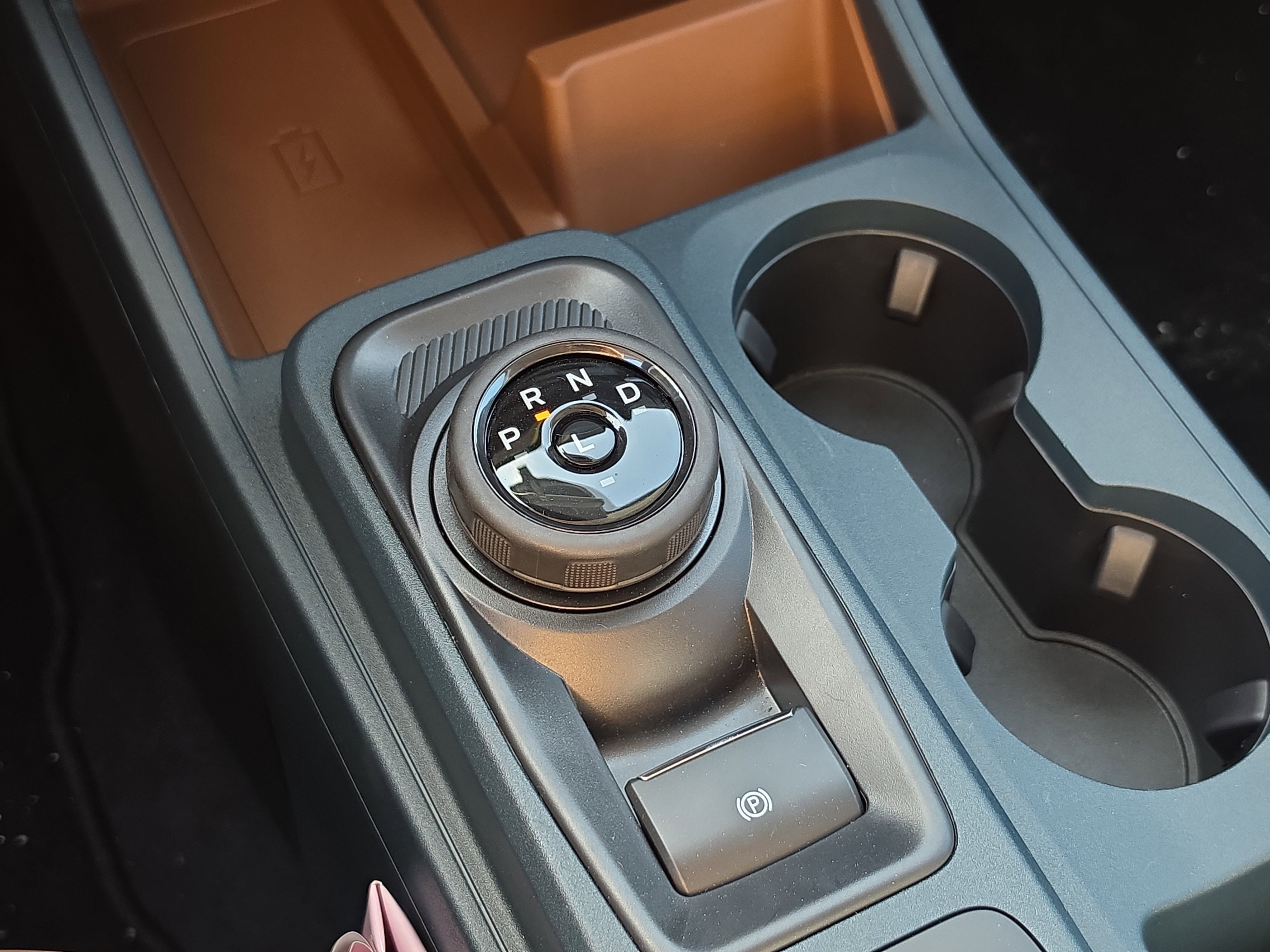 Used 2024 Ford Maverick Lariat image 24