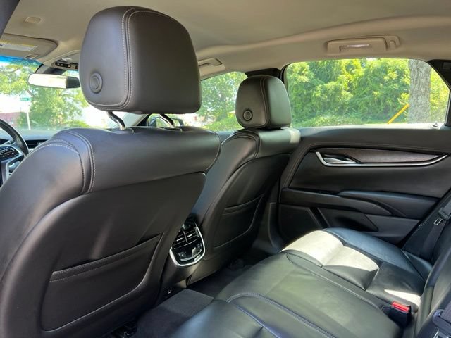 Used 2019 Cadillac XTS Luxury FWD image 13