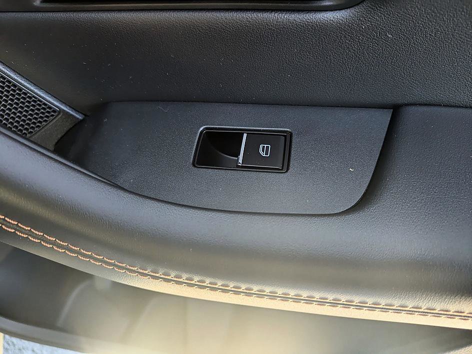 New 2026 MAZDA CX-90 3.3 Turbo w/ Preferred Package AWD/4WD image 36