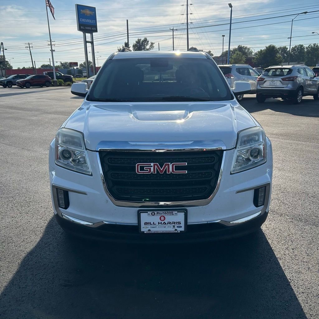 Used 2017 GMC Terrain SLE w/ Convenience Package AWD/4WD image 2
