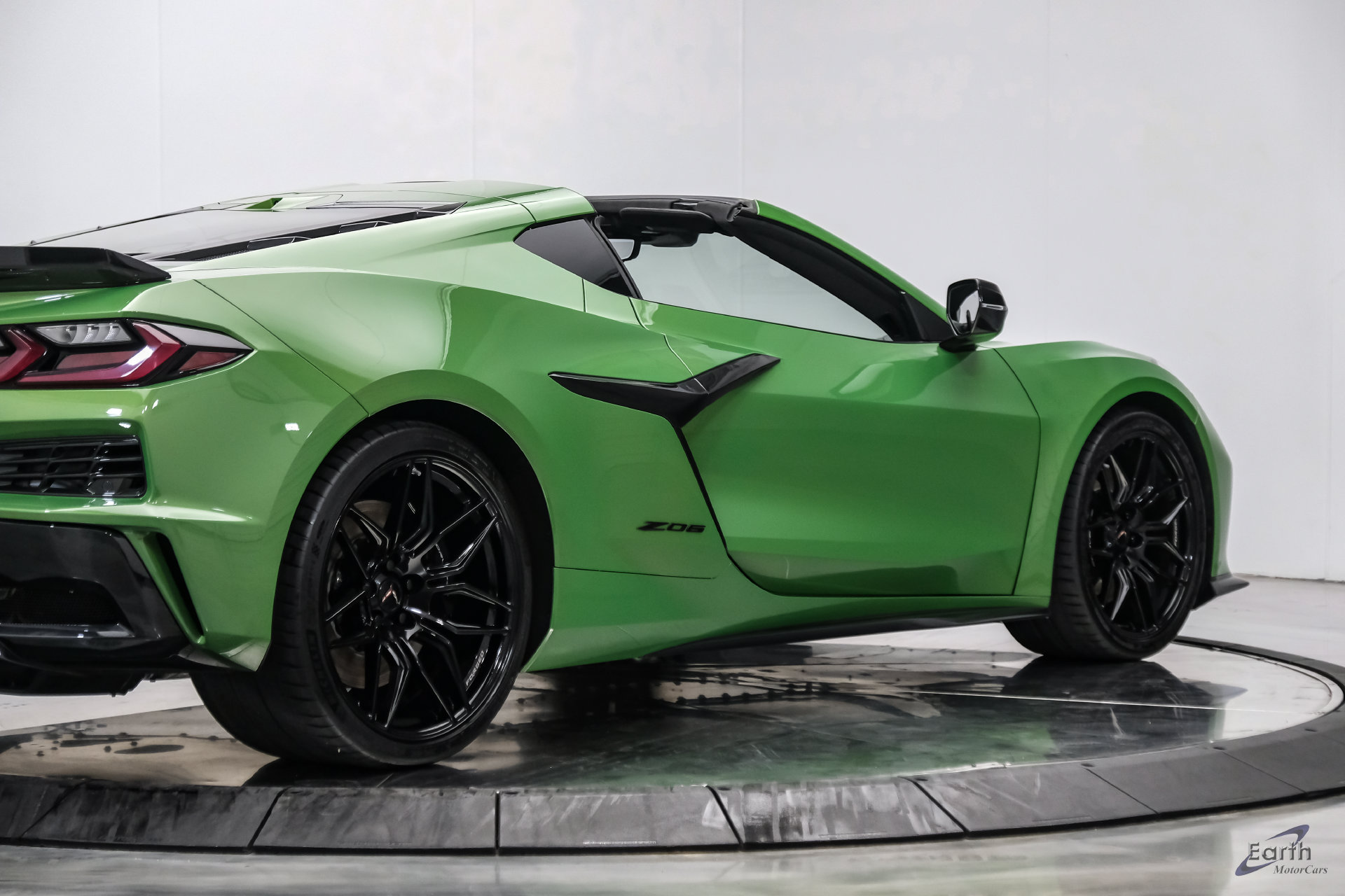 Used 2026 Chevrolet Corvette Z06 RWD image 30