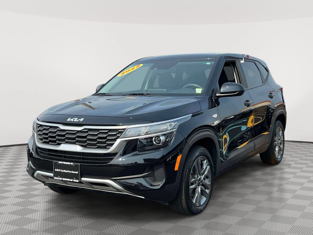 Certified 2023 Kia Seltos LX AWD/4WD image 3
