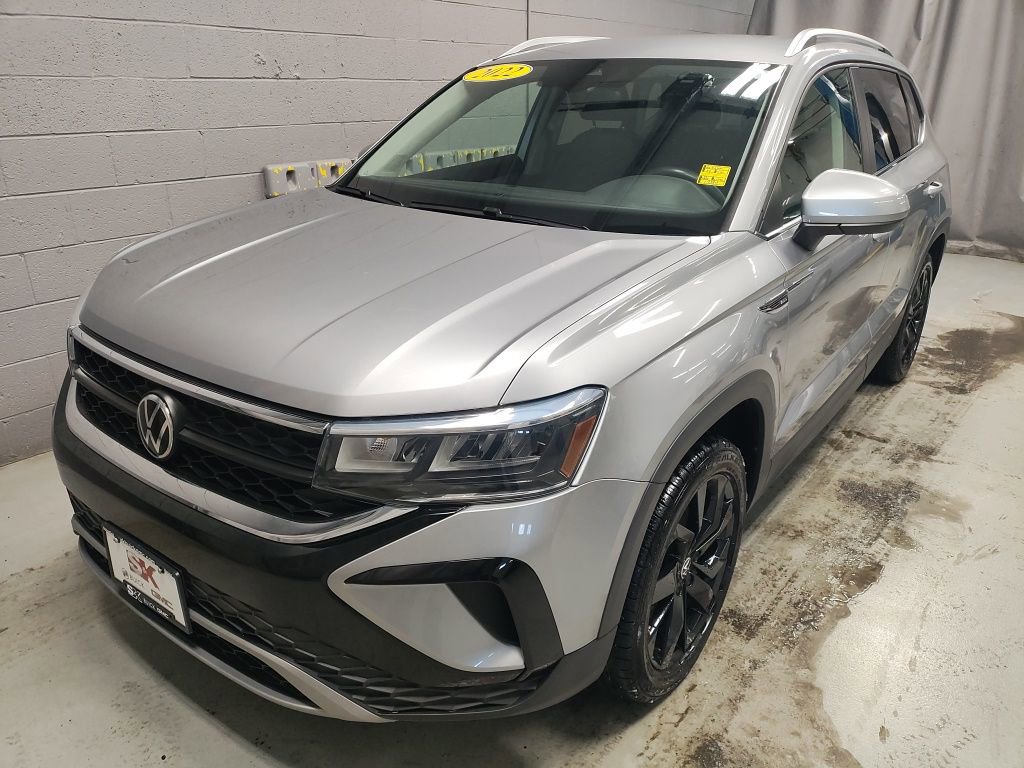 Used 2022 Volkswagen Taos SE image 18