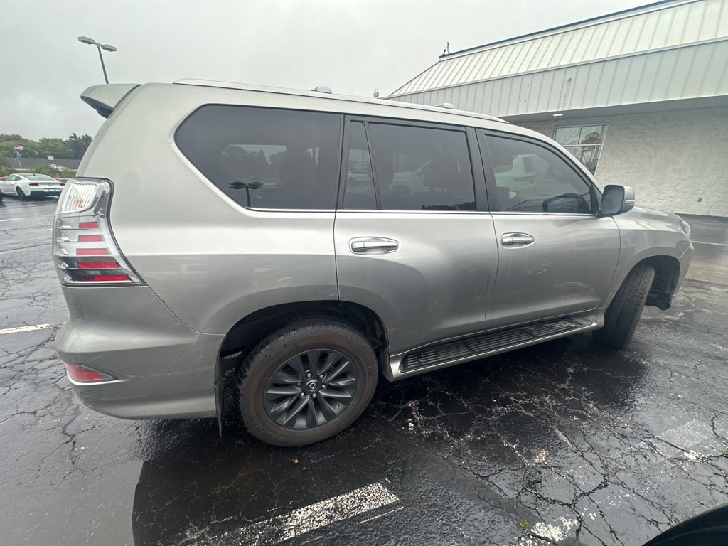 Used 2022 Lexus GX 460 Premium w/ Premium Plus Package AWD/4WD image 10