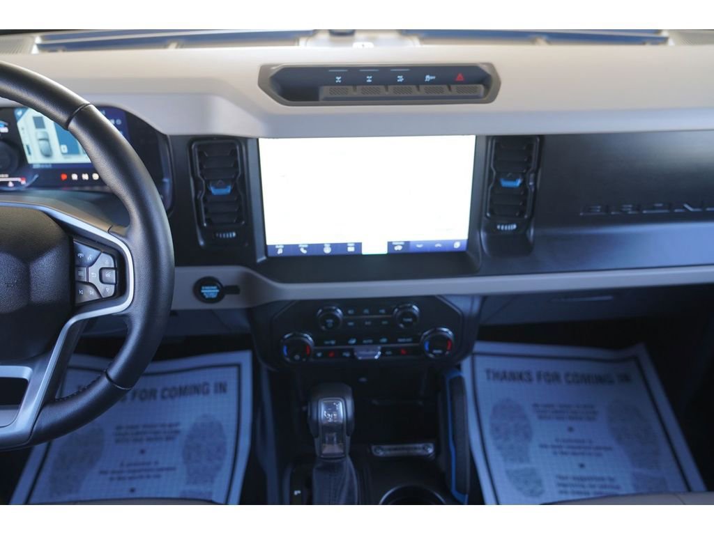 Used 2023 Ford Bronco Wildtrak AWD/4WD image 17