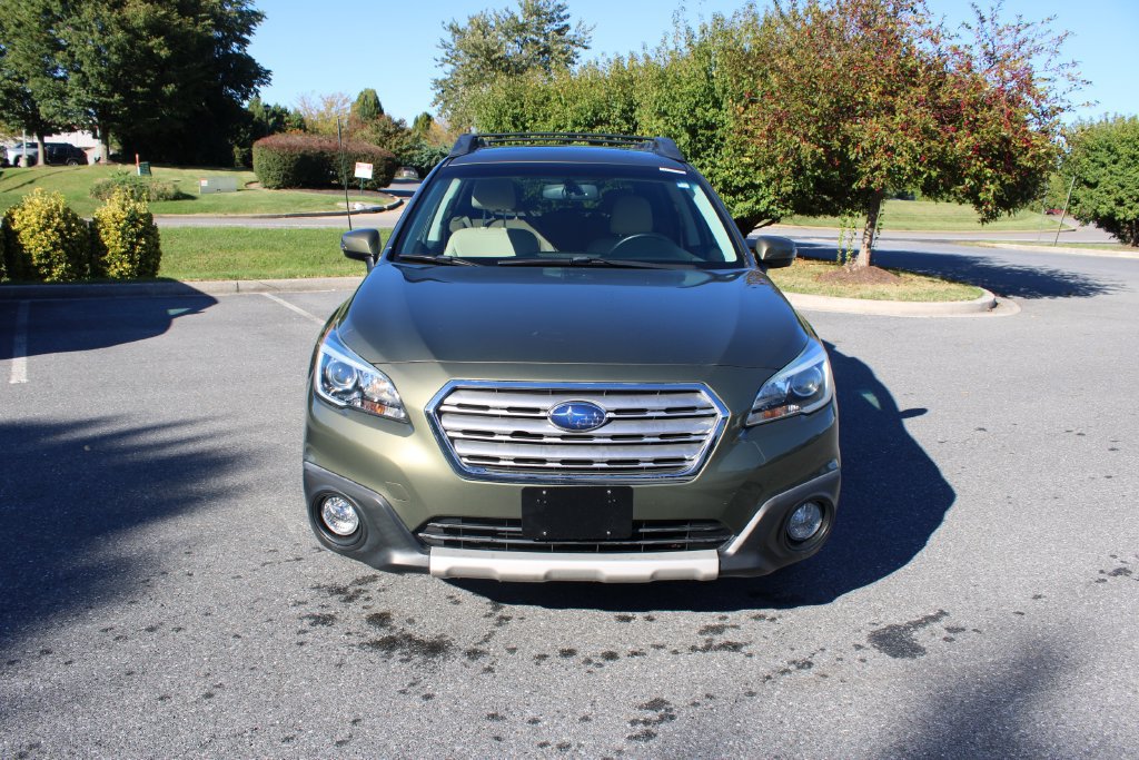 Used 2015 Subaru Outback 2.5i Limited AWD/4WD image 4