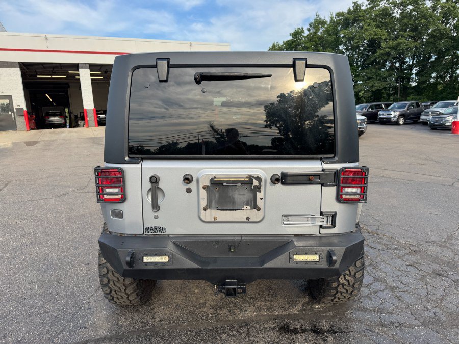 Used 2015 Jeep Wrangler Unlimited Sport w/ Power Convenience Group AWD/4WD image 4